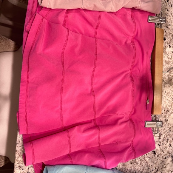 Lululemon size 10 13 inch. Each skirt sold separately. - Picture 3 of 4
